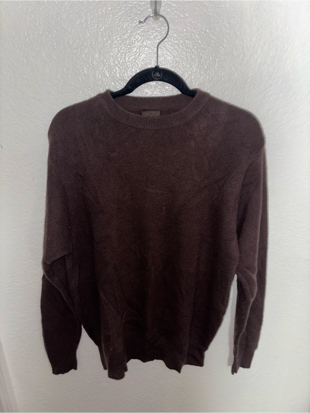 Neiman Marcus Men's 100% Cashmere Crewneck Sweater in Dark Brown